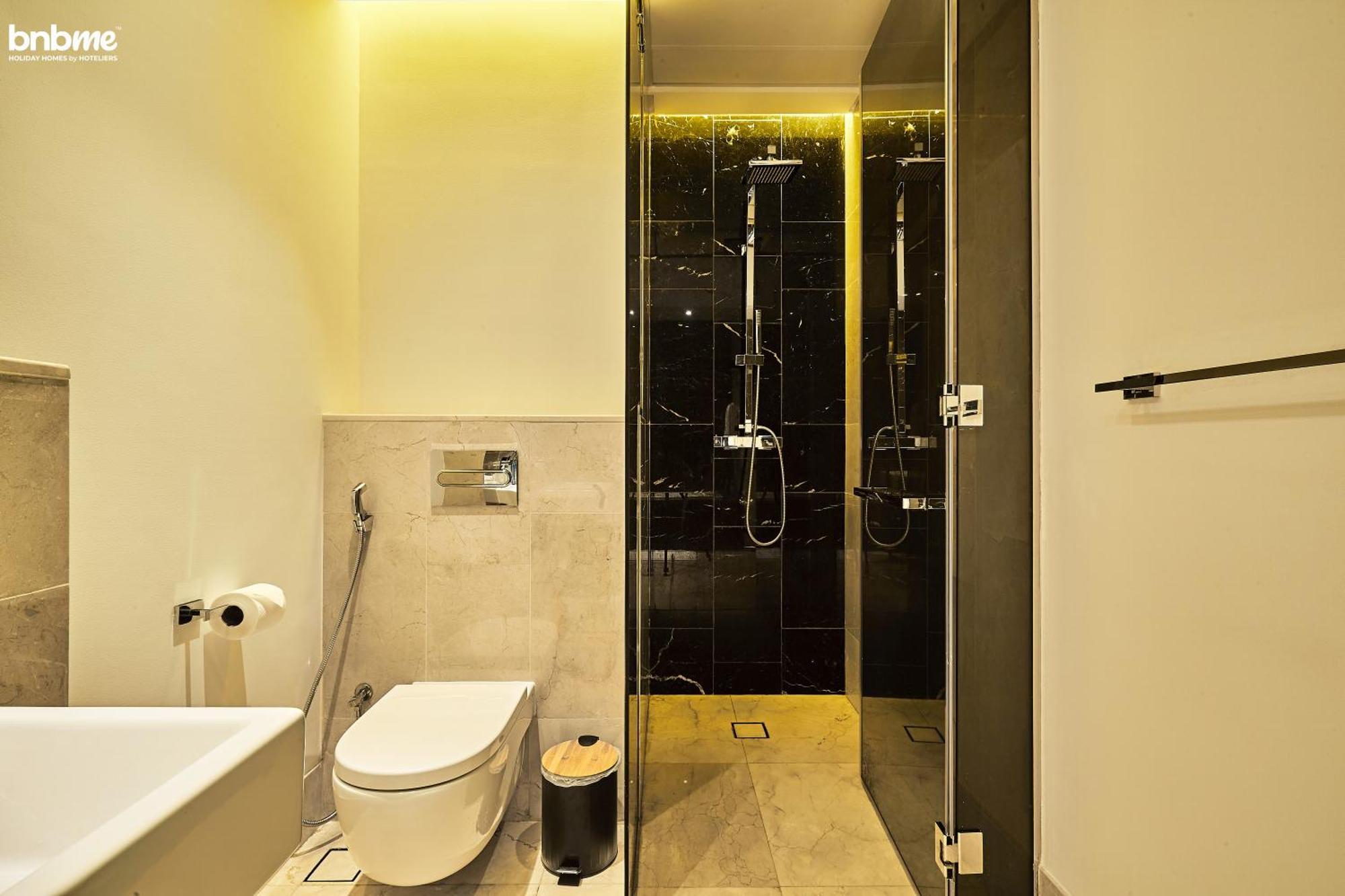 Bnbme - Th8 Palm Hotel Dubai Eksteriør billede